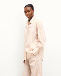 #label: Javielis is 1.80m tall and wears a size S