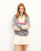 #label: Elena is 1.75m tall and wears a size S