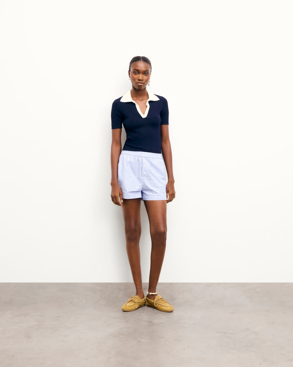 Two-Tone Short-Sleeved Top - Navy - Women