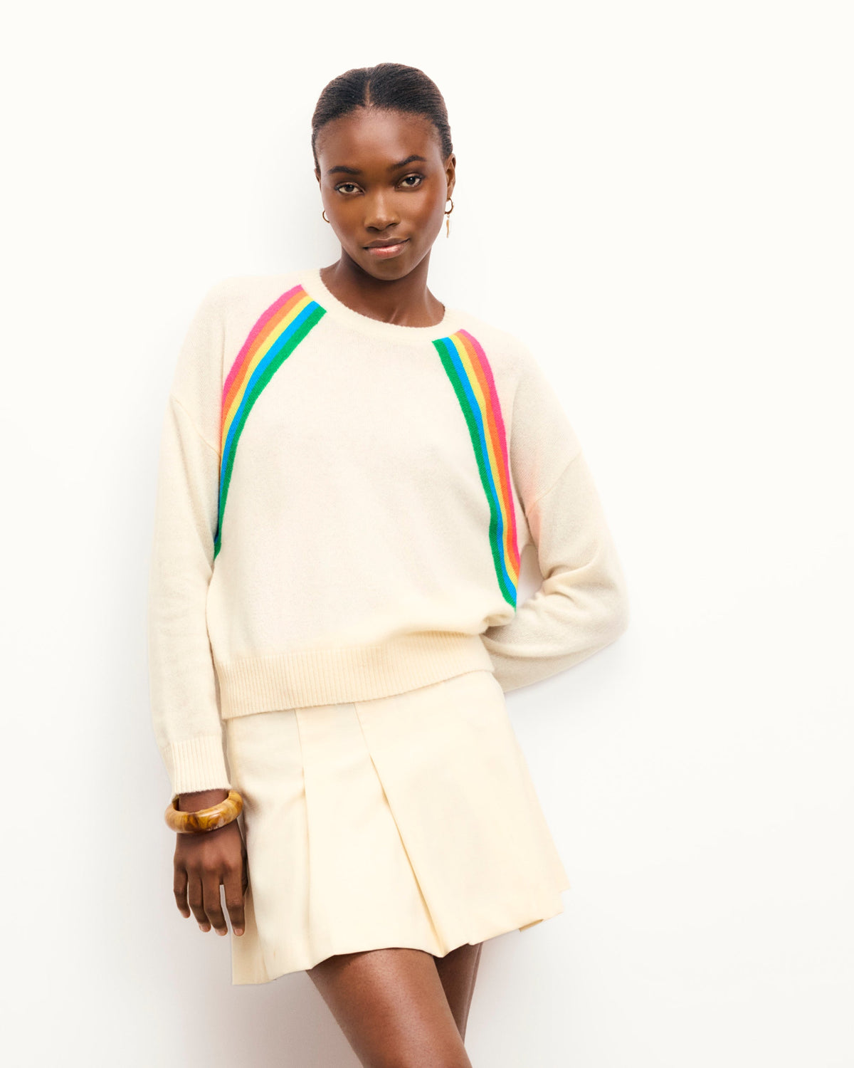 #label: Janelle is 1.77m tall and wears a size S