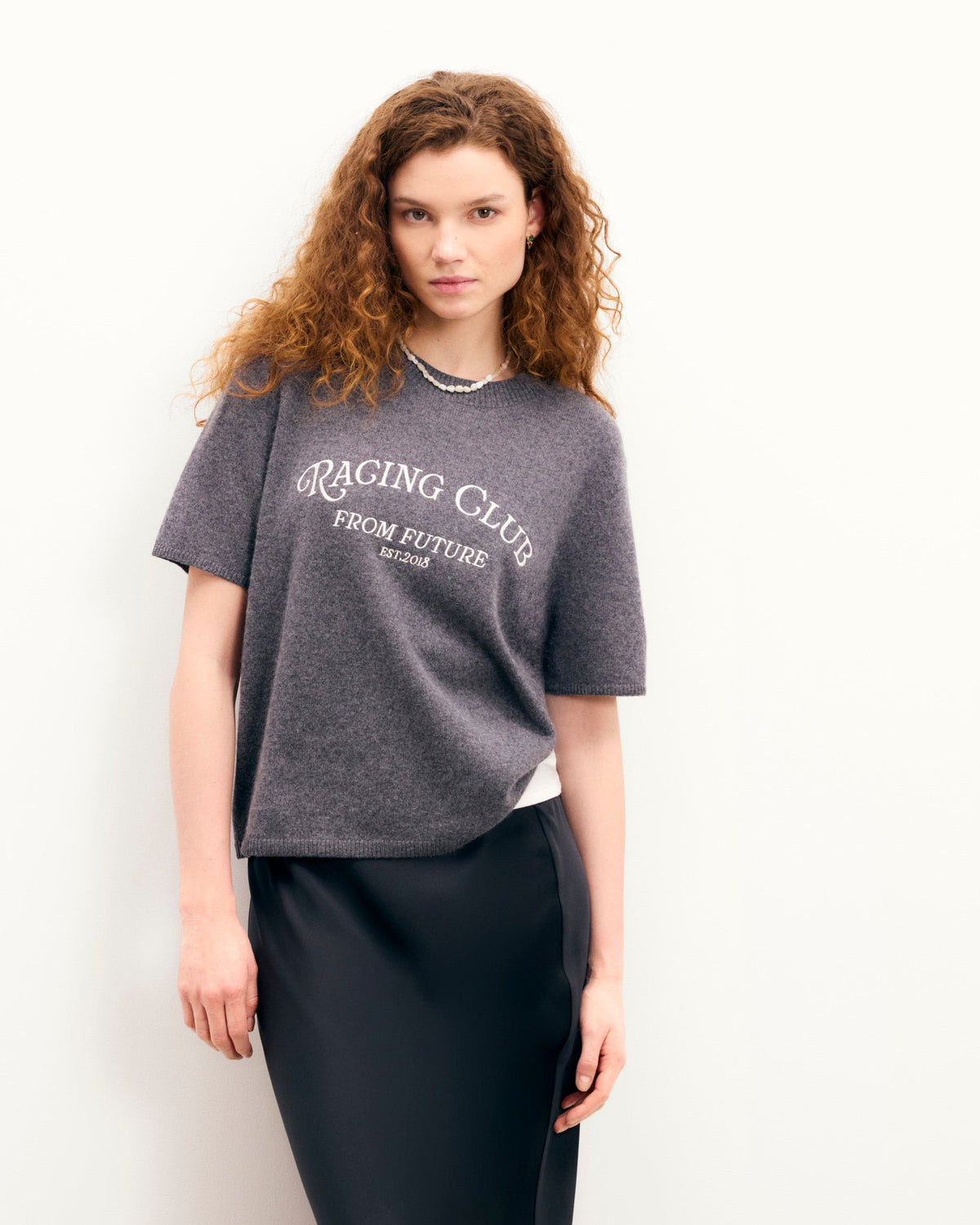 #label: Liza mesure 1,80m et porte une taille S