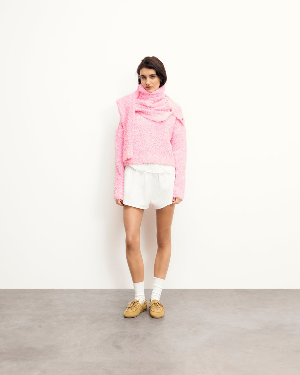 Cropped Round-Neck Contrasting Fancy Yarn Jumper - Fantasy Pink - Women