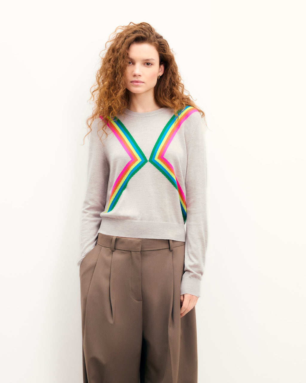 #label: Liza mesure 1,80m et porte une taille S