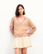 #label: Kim mide 1,78 m y lleva una talla S