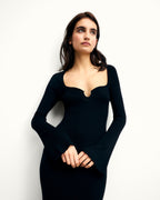 Vestido Largo de Manga Larga con Joyas de Corazón - Negro - Mujer