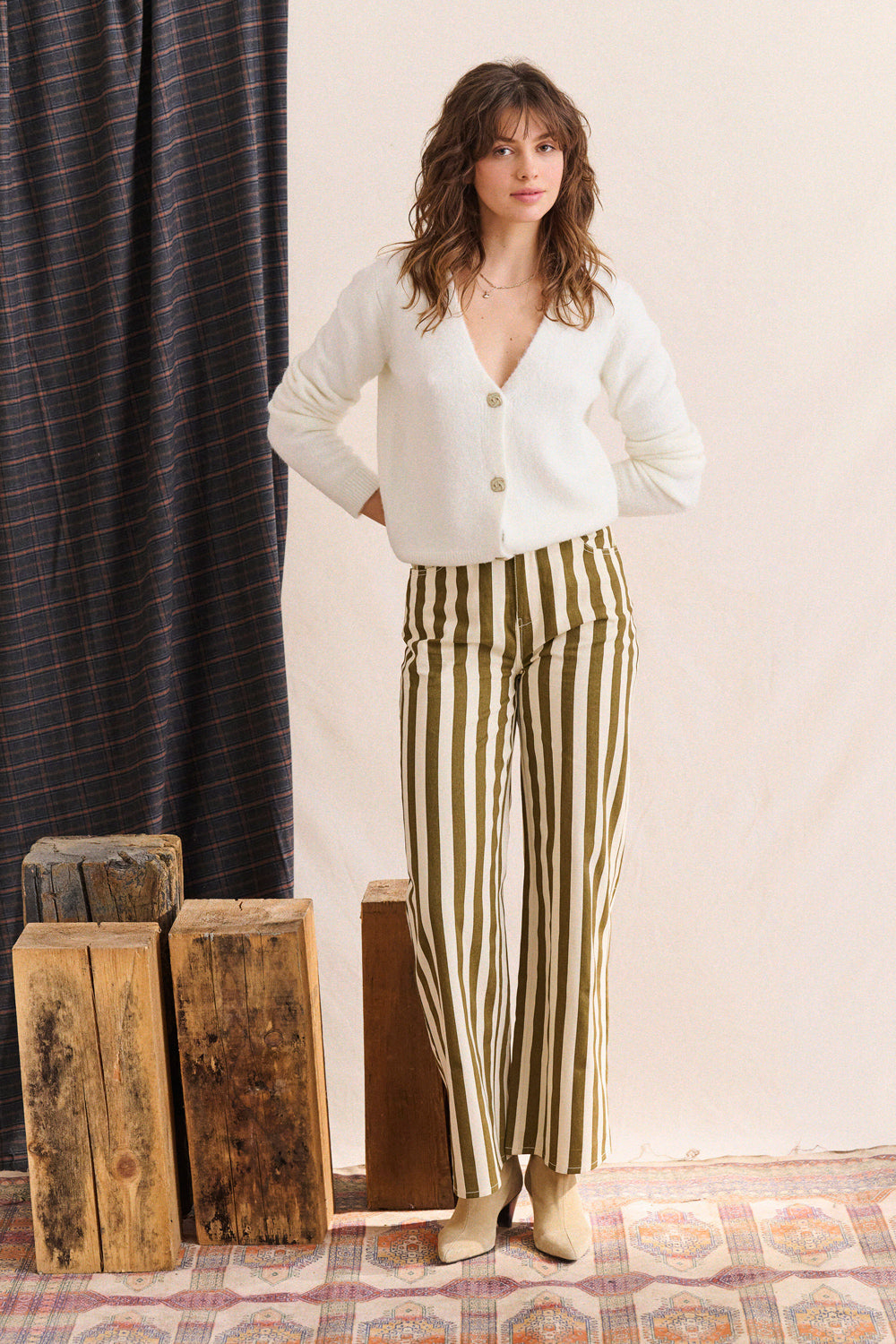 Luck Cardigan - White