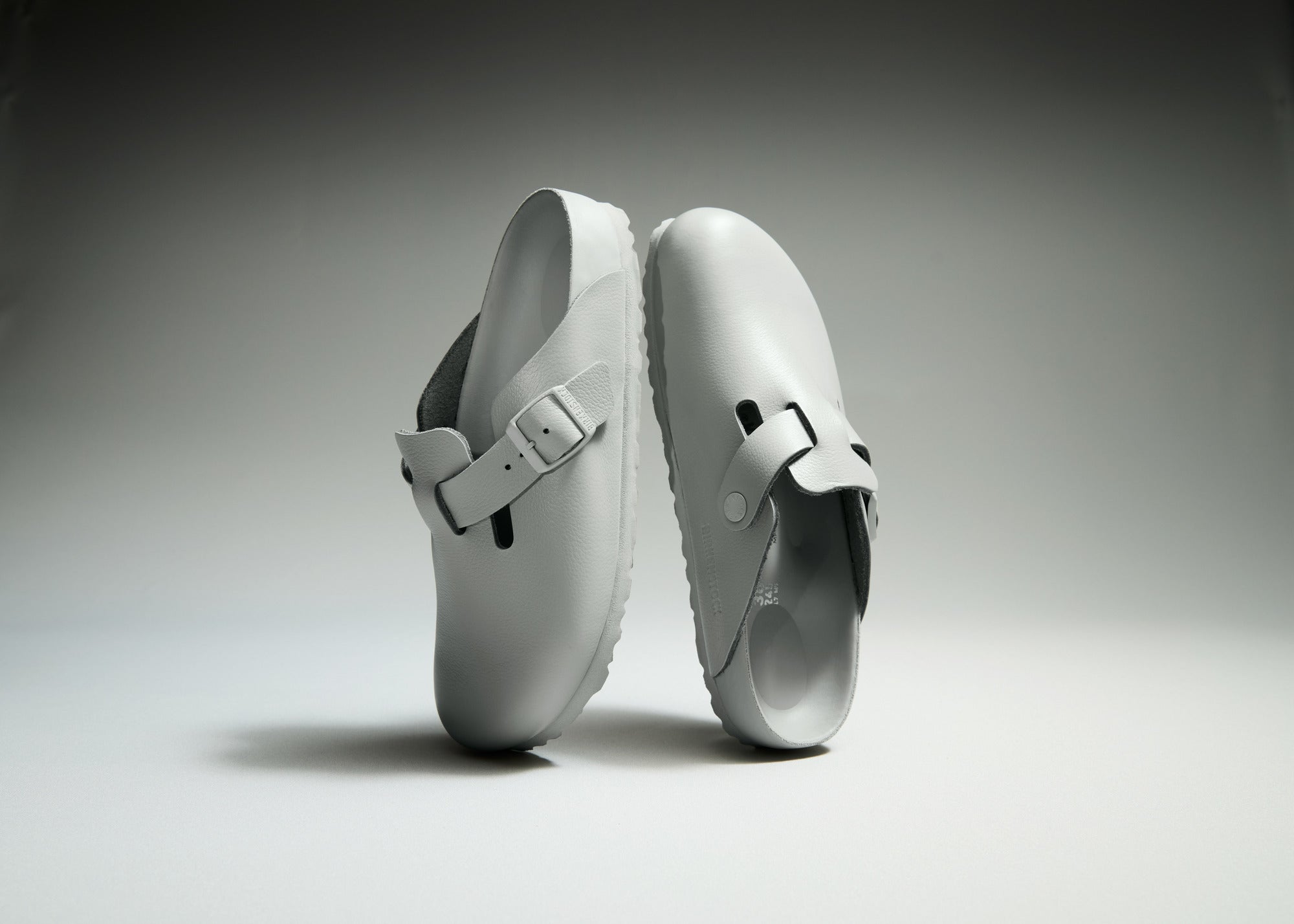Boston EXQ LENA Mineral Gray Clogs