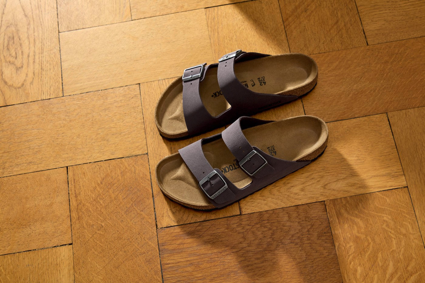 Arizona BFBC Velvet Gray Sandals