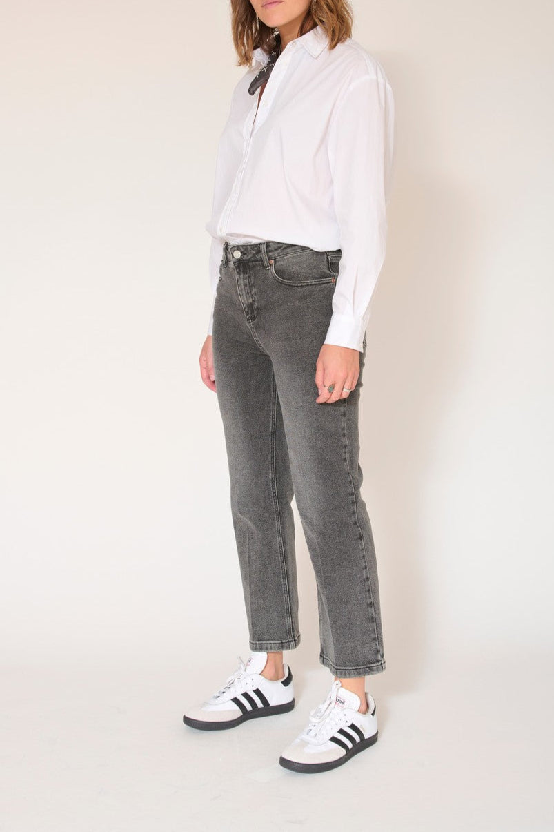 The Linda Black Roses Jean - Grey - Eddy Wash