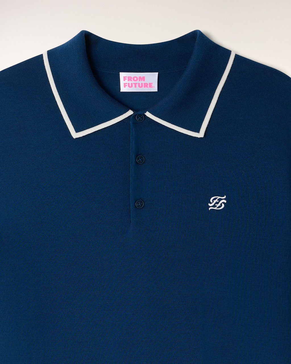 Jersey con cuello tipo polo bordado “Future”