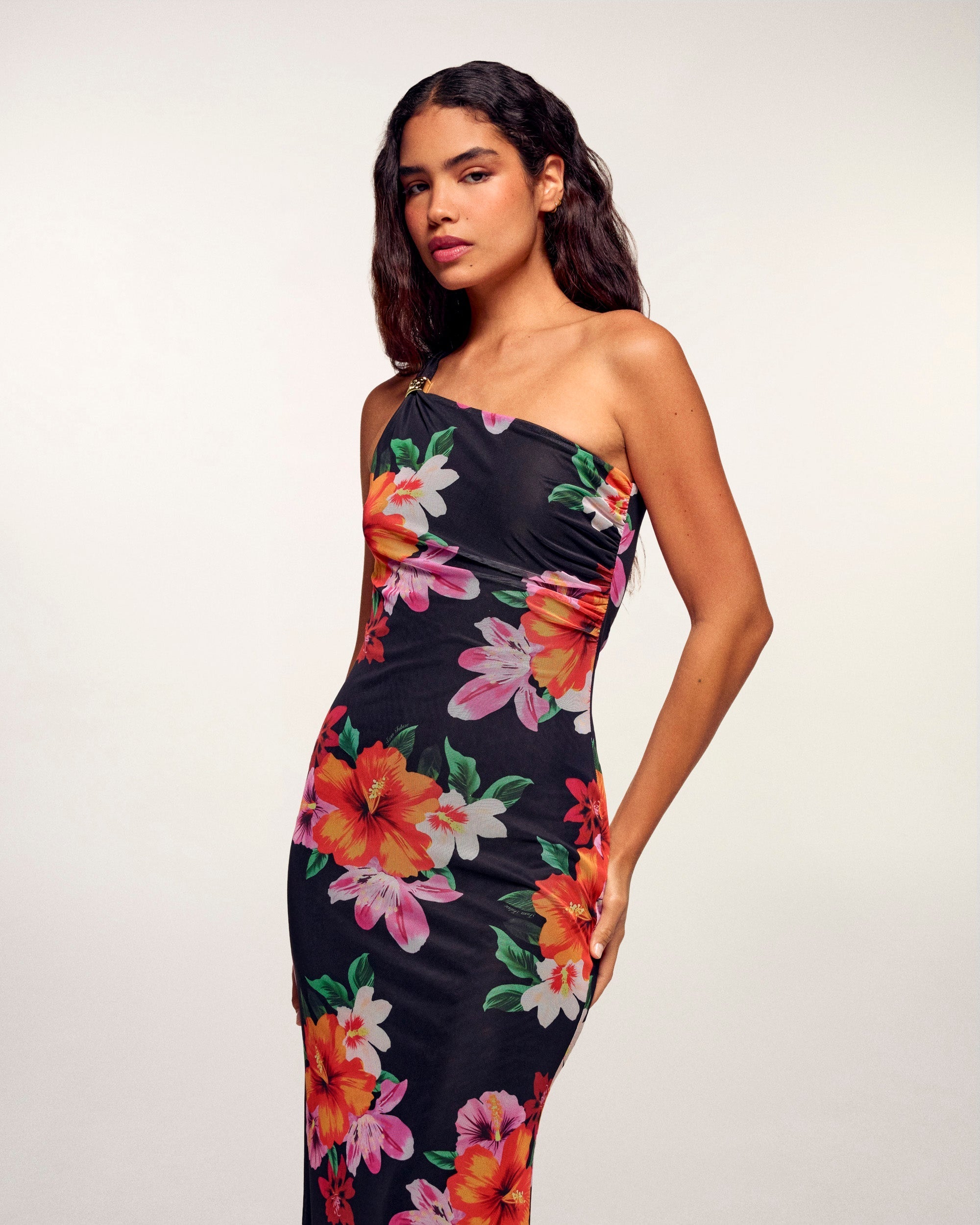 Robe Longue Asymétrique