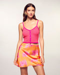 #label: Maria is 1.79m tall and wears a size S