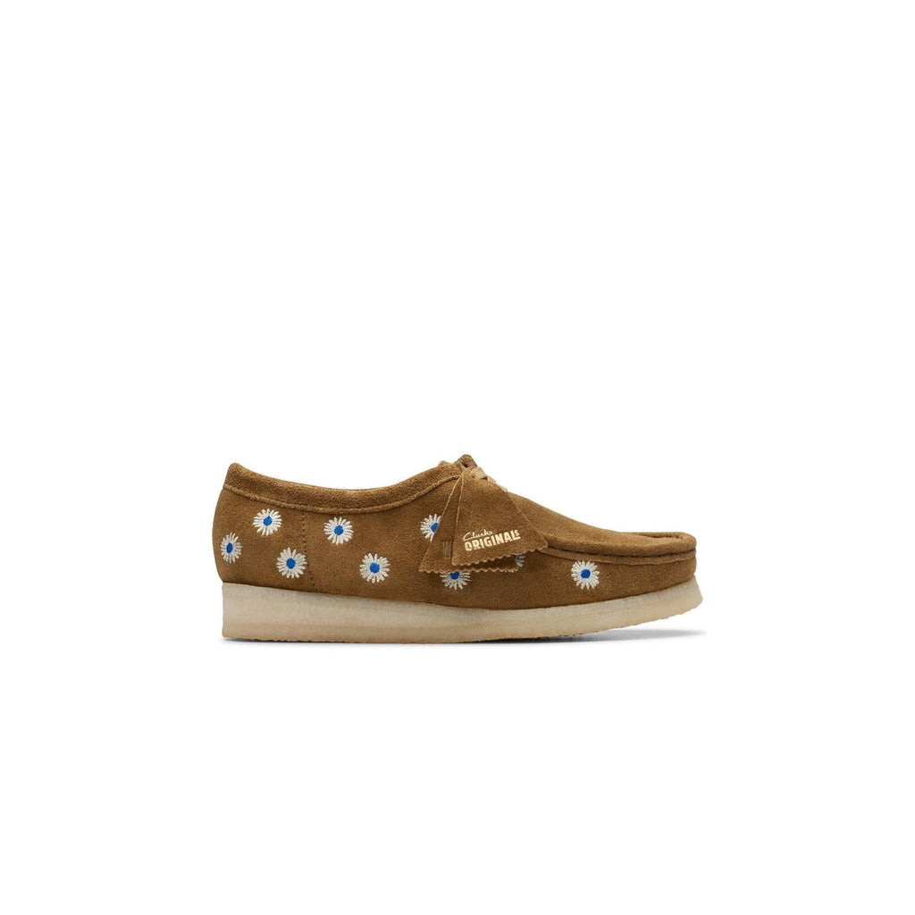 Wallabee - Dark Olive Emb - Women's