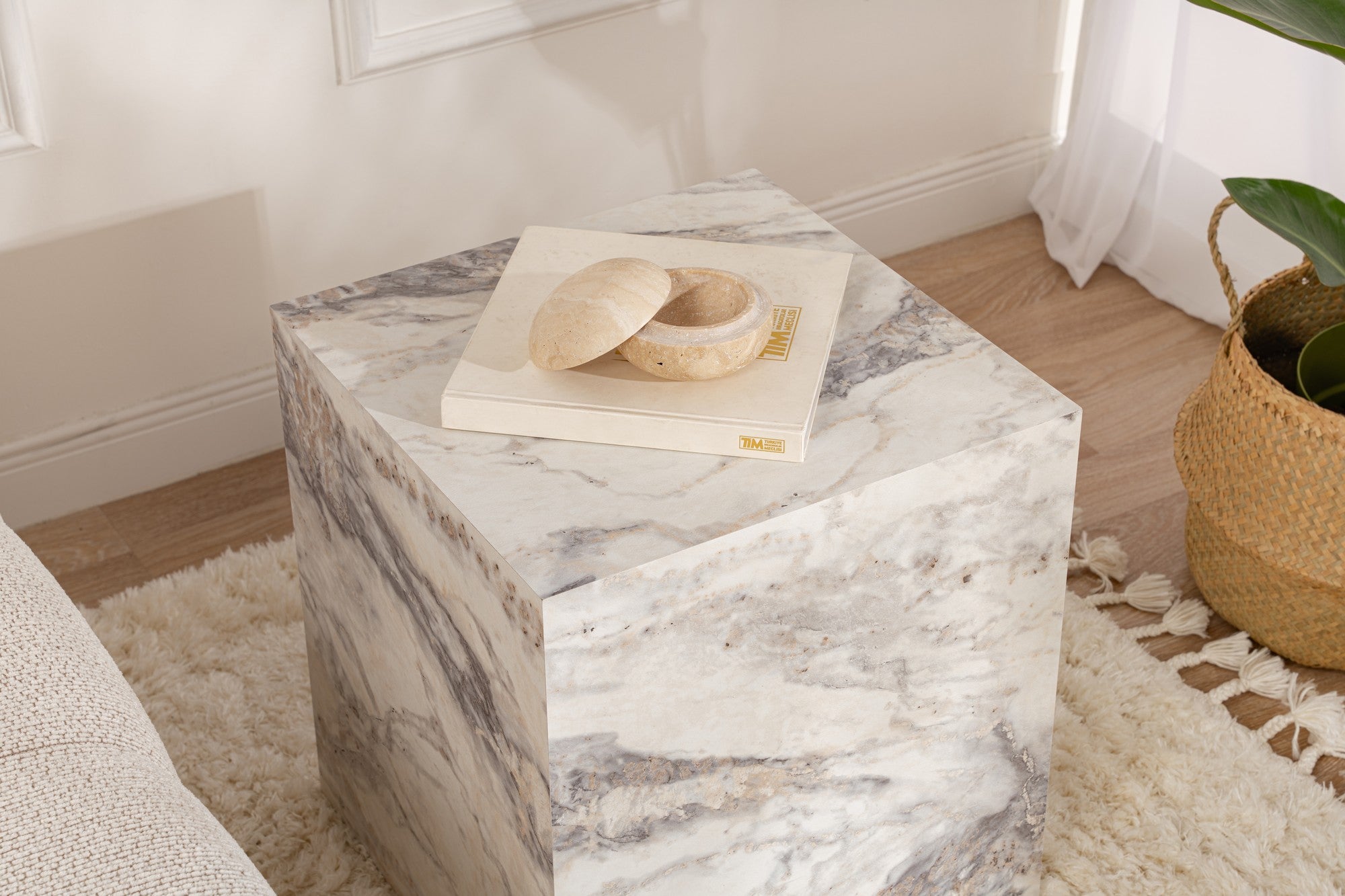 Küp - Table d'Appoint - Freesia