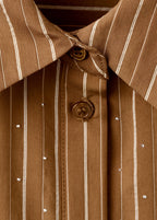 Camisa De Rayas Con Detalle De Strass