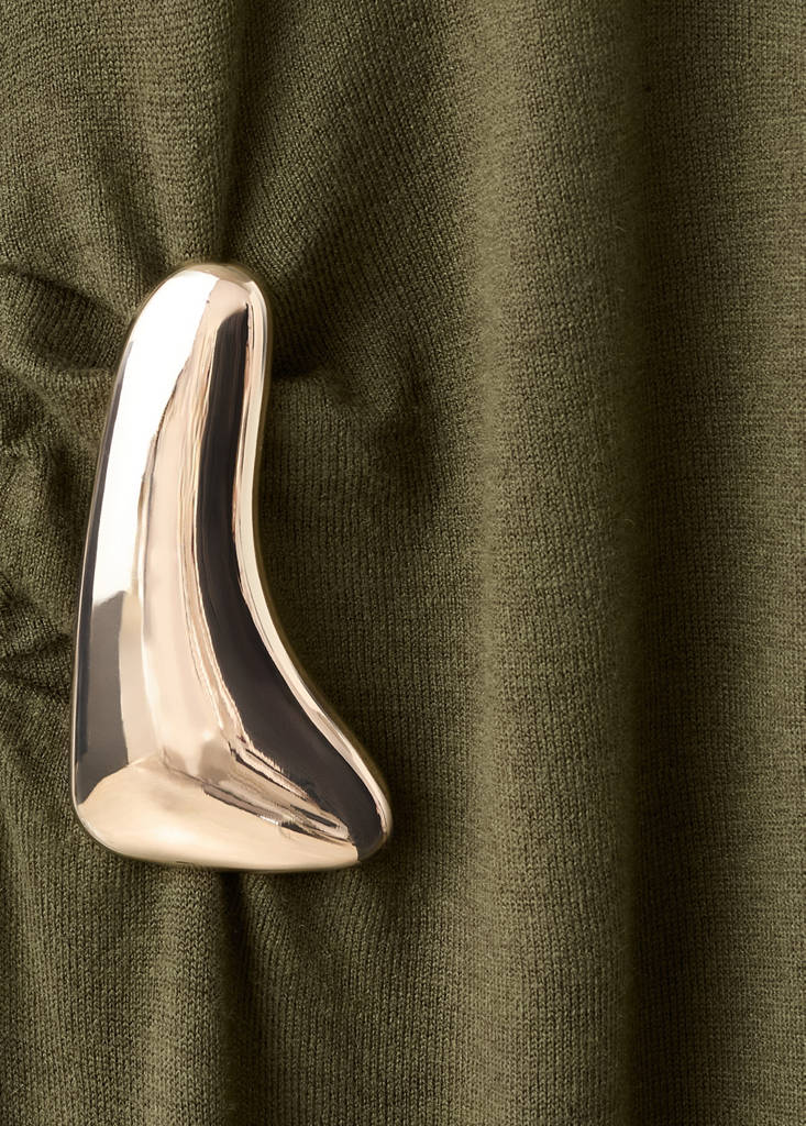 Robe Maille Col Montant Broche