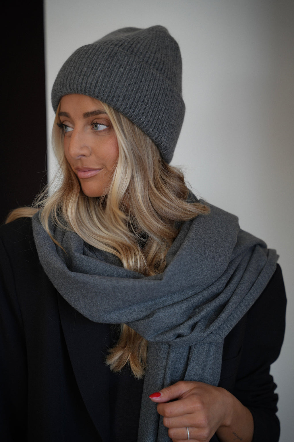 Aveline Gris - Gorro Suave