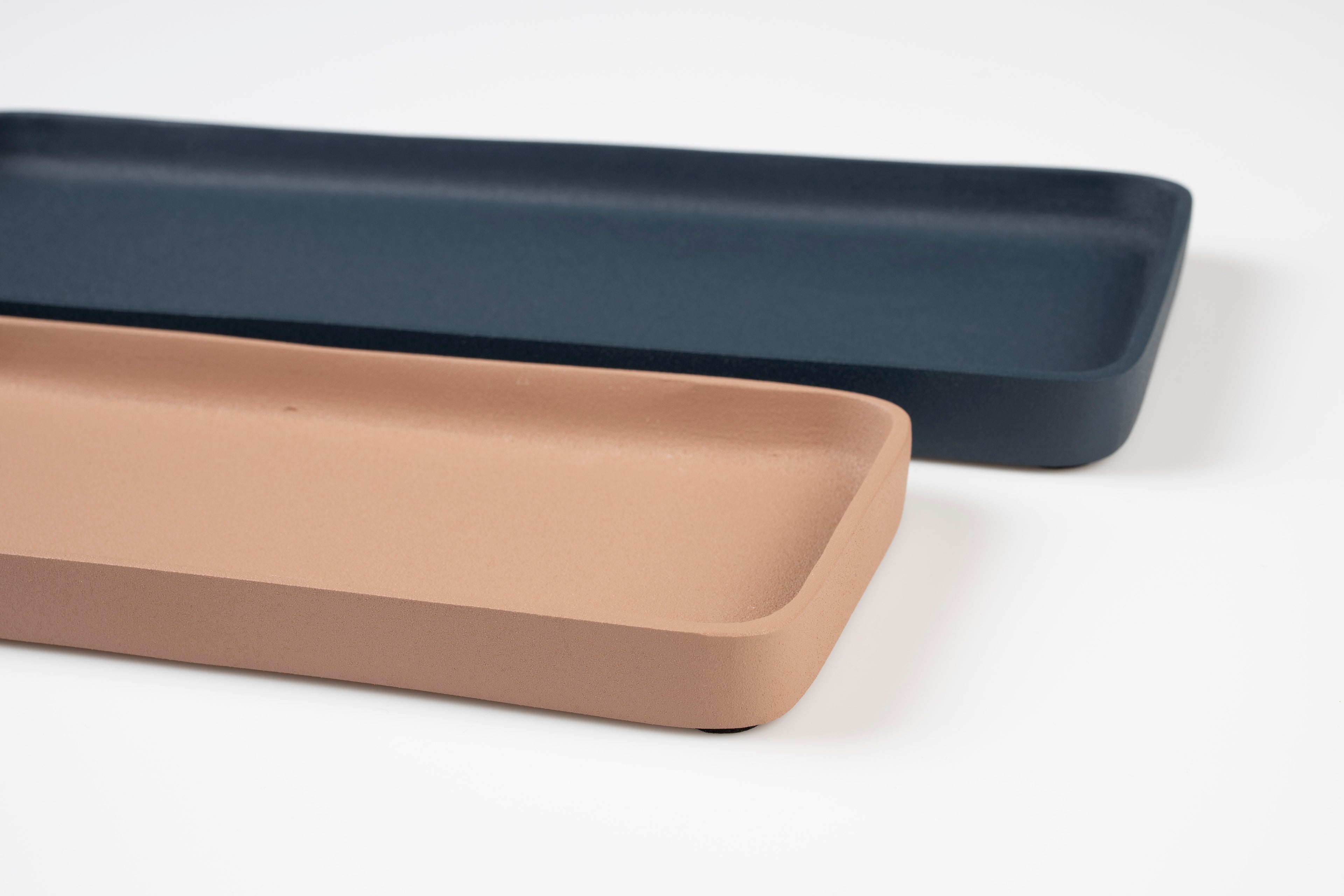 Rebel Tray - Decoration - Aluminium - Blue/Pink
