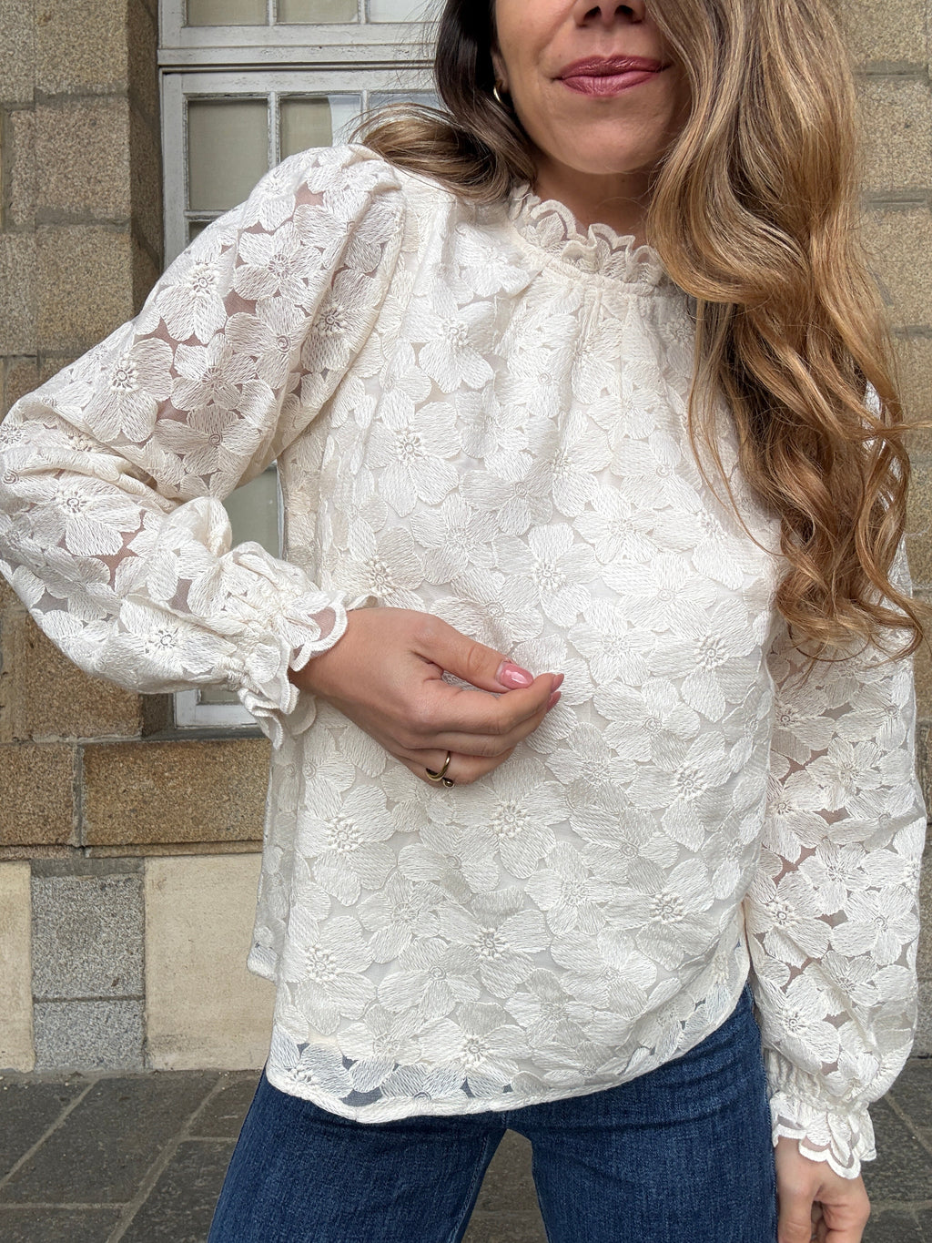 Blouse En Dentelle Écrue Alma