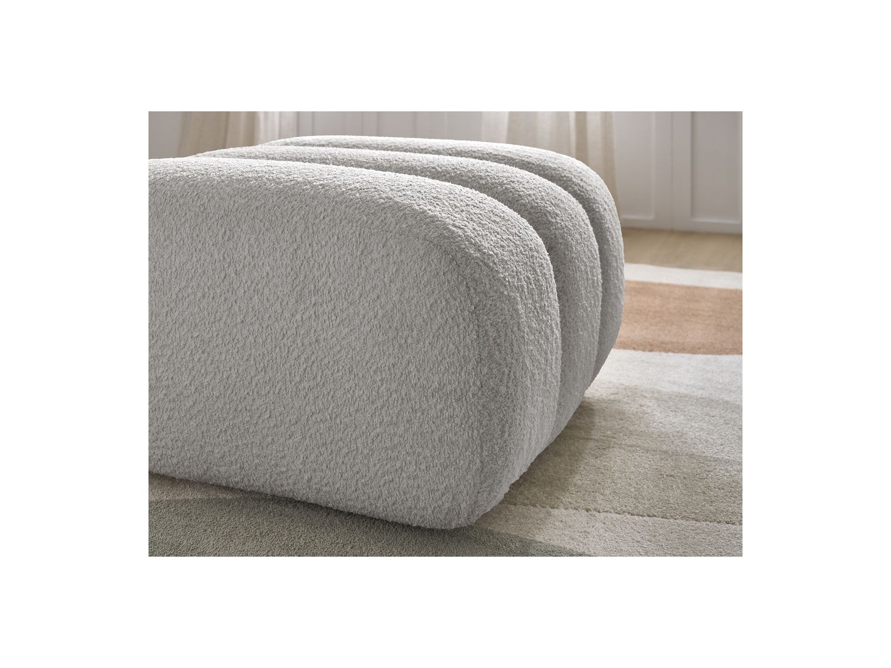 Talia - Pouffe - Bouclé Fabric