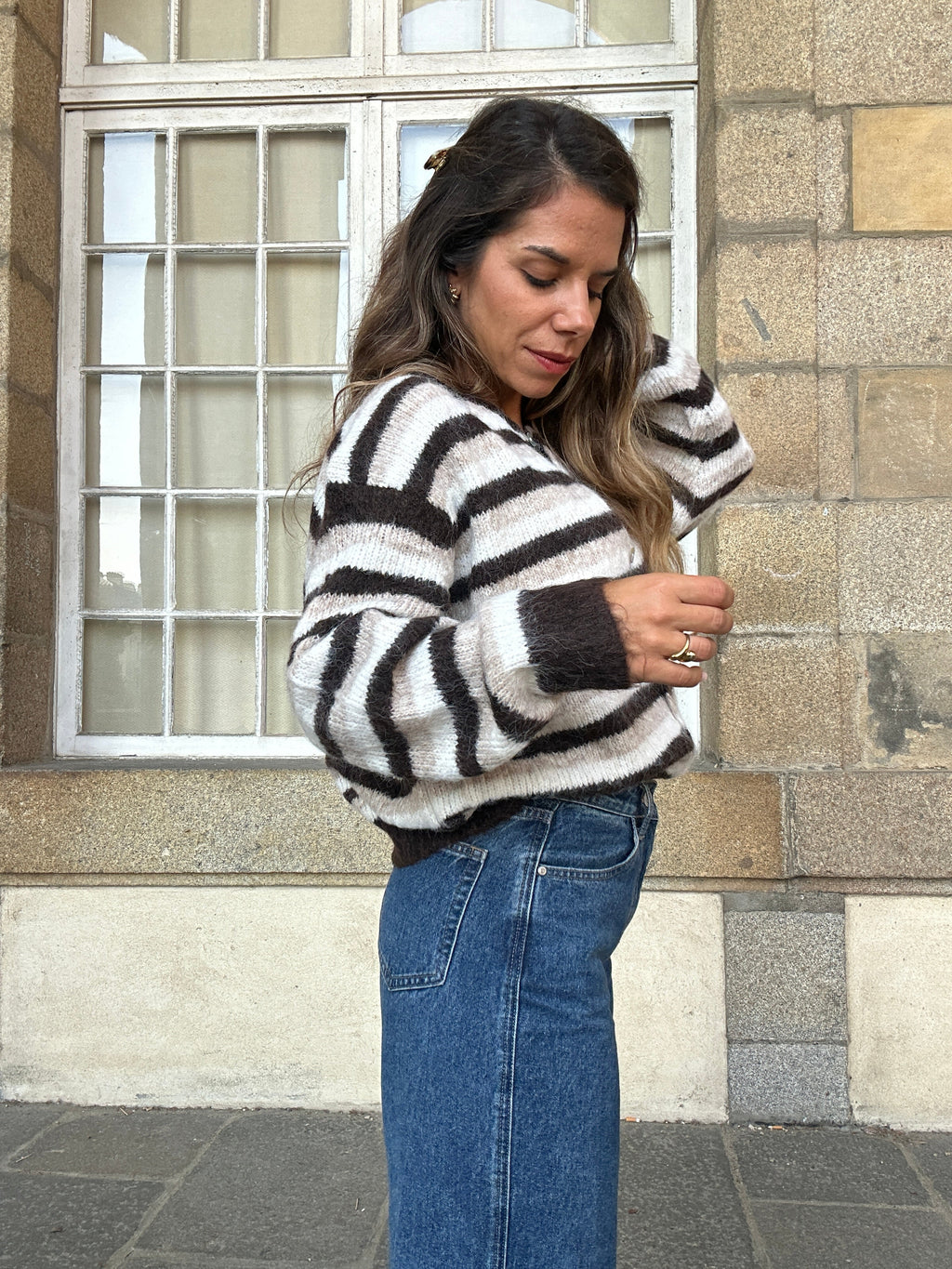 Cardigan Daniella rayé marron beige et blanc