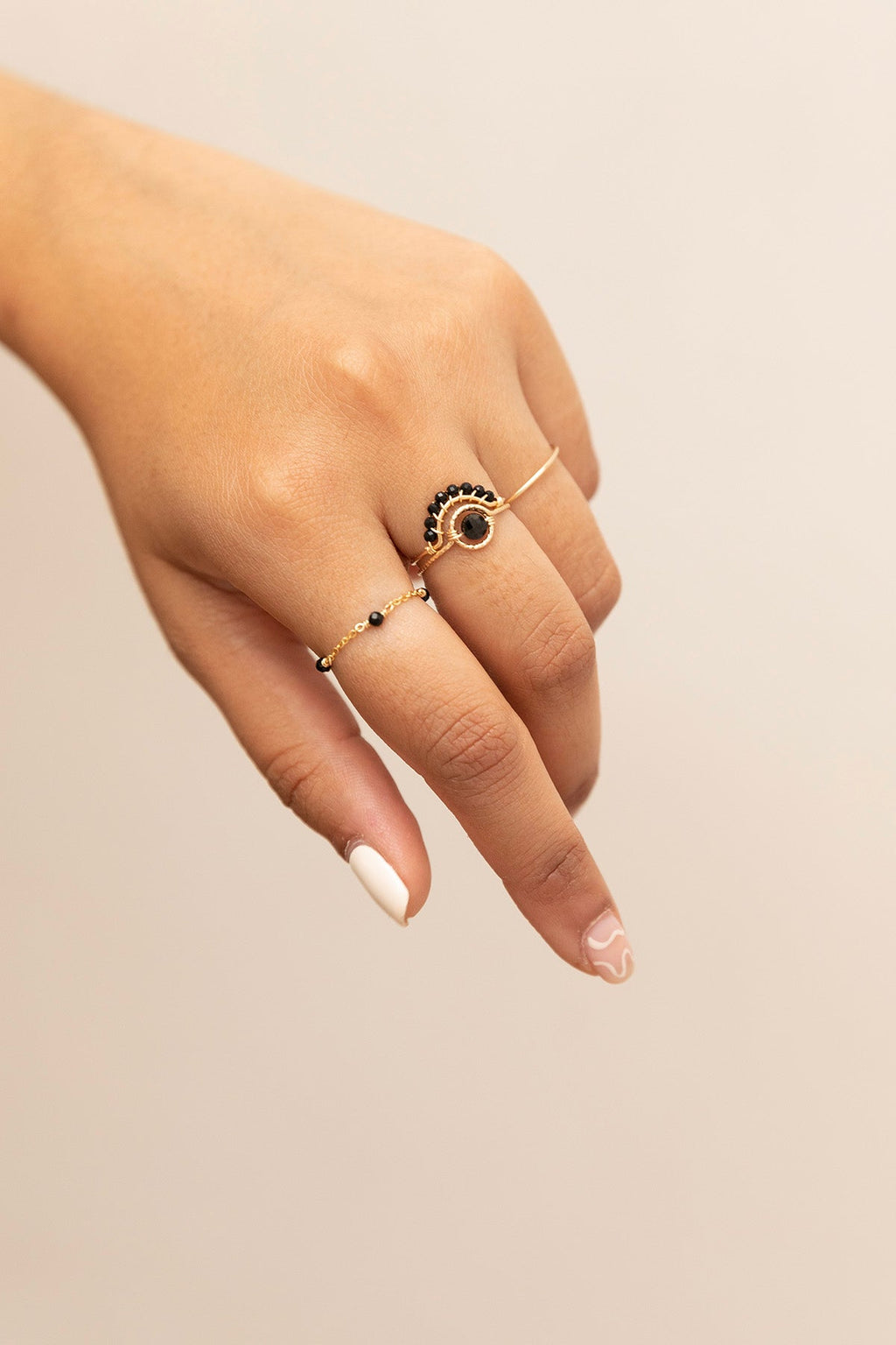 Swan Ring - Spinel - Gold
