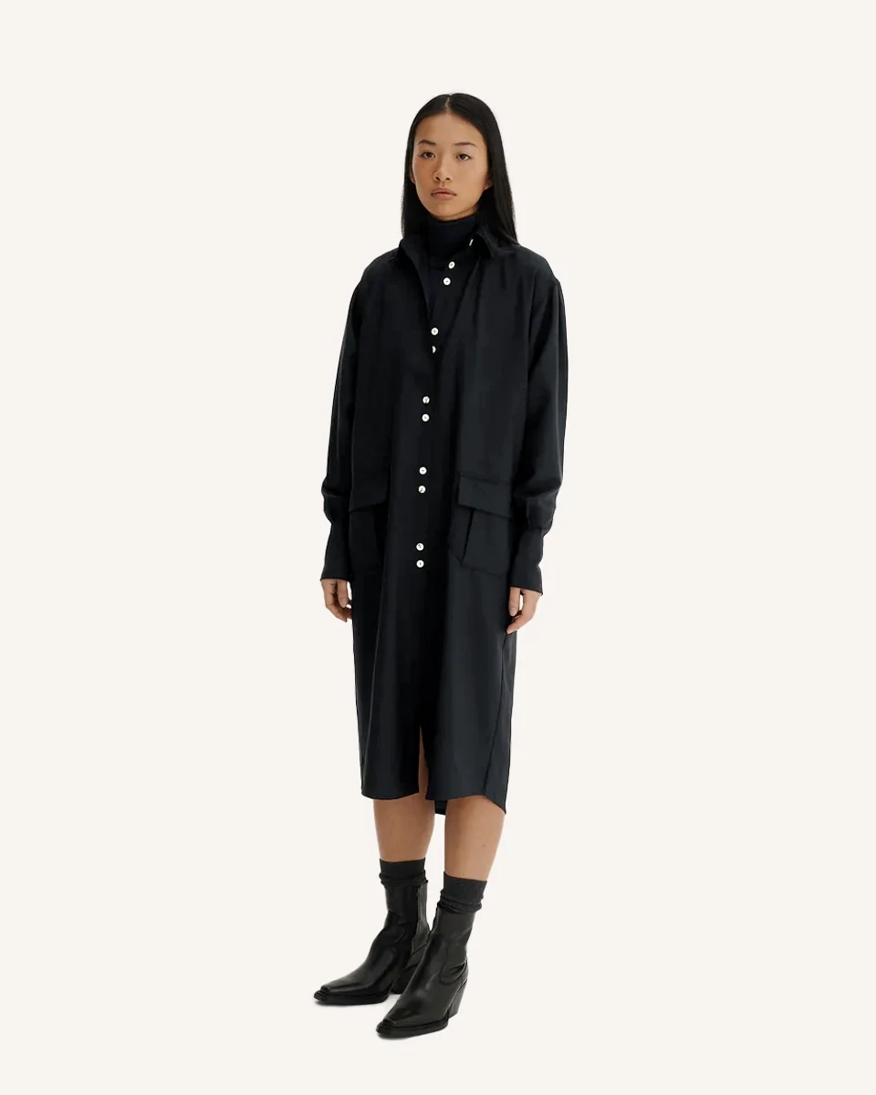 Robe Enon Black