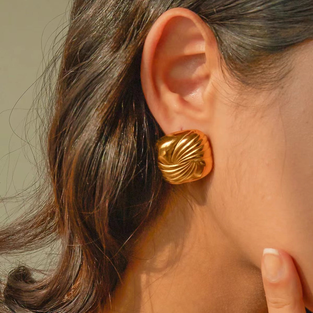 Pendientes Luna