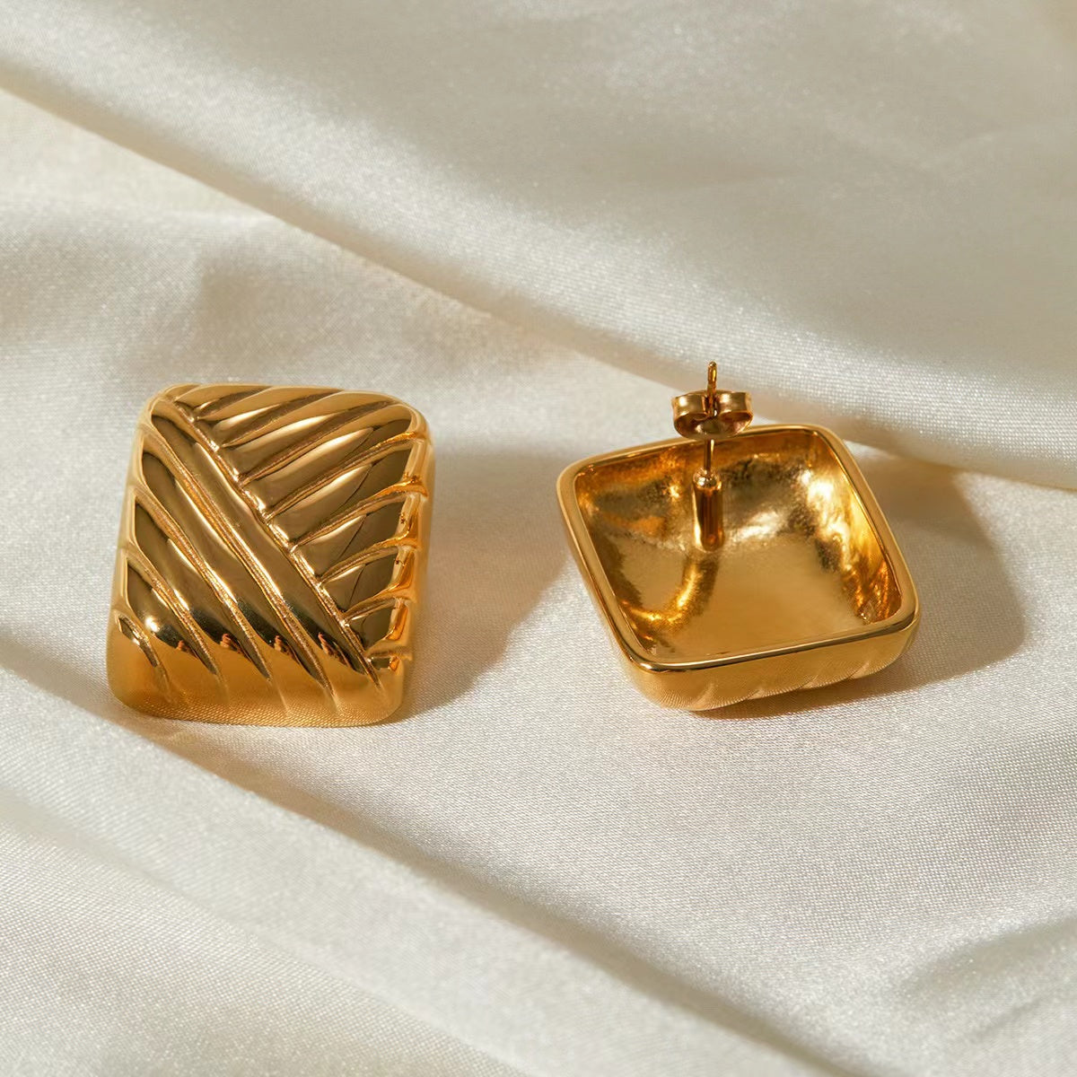 Pendientes Alpa