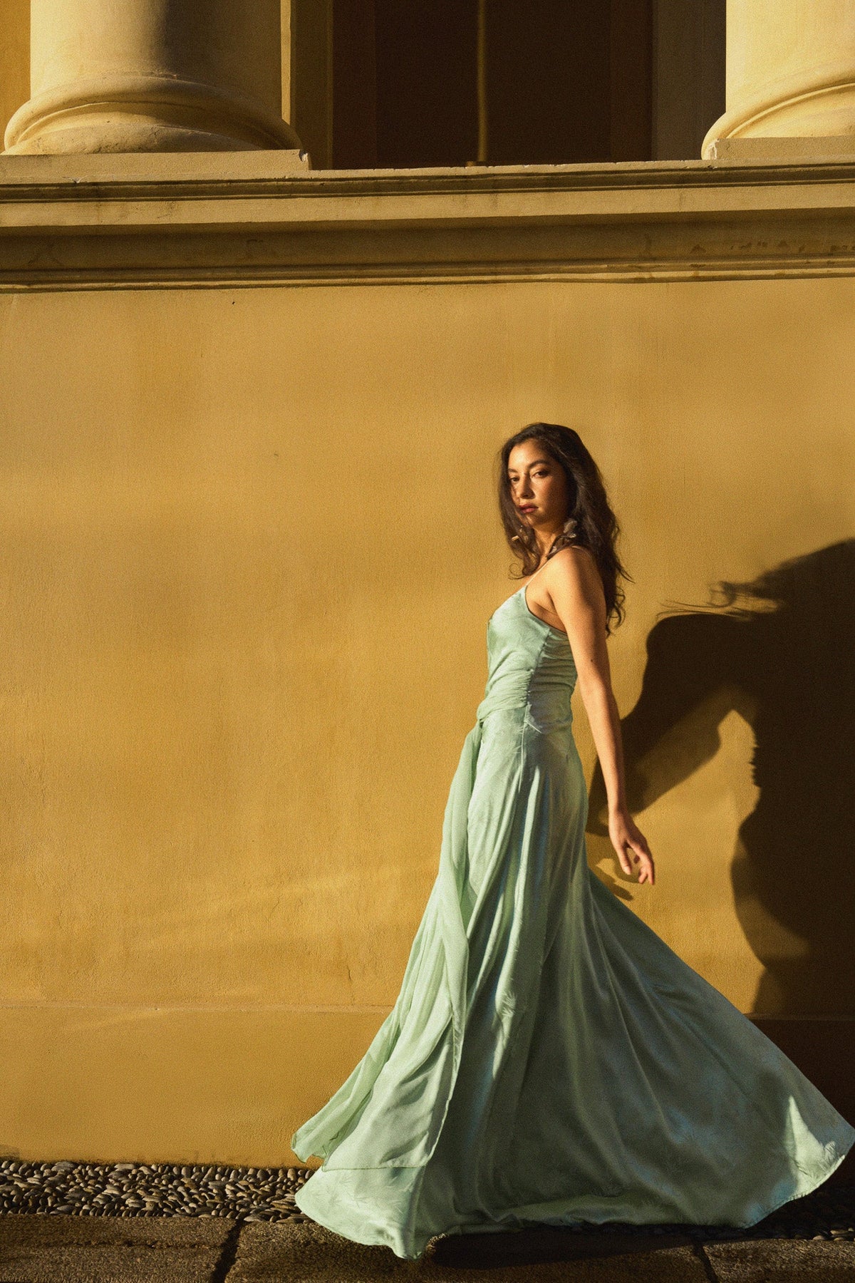 Vestido de satén jacquard – Bambú verde