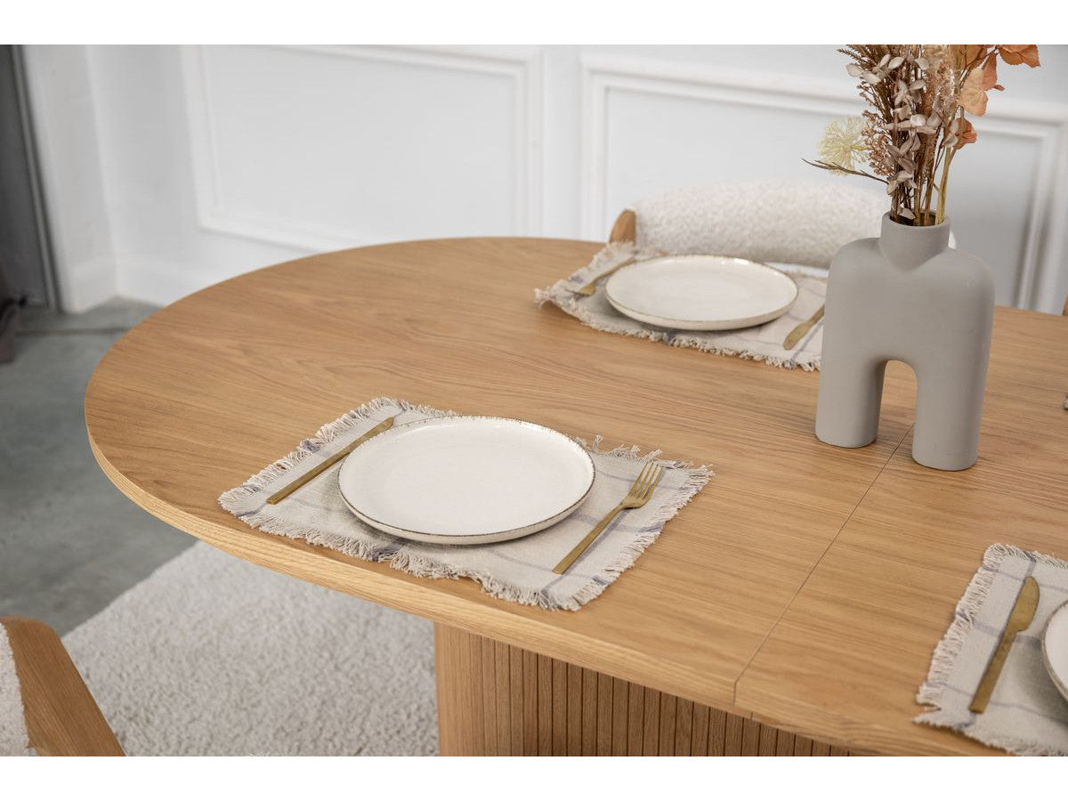 Malmousque - Conjunto con mesa de comedor extensible de 210 a 270 cm + 6 sillas Bastide de chapa de roble macizo