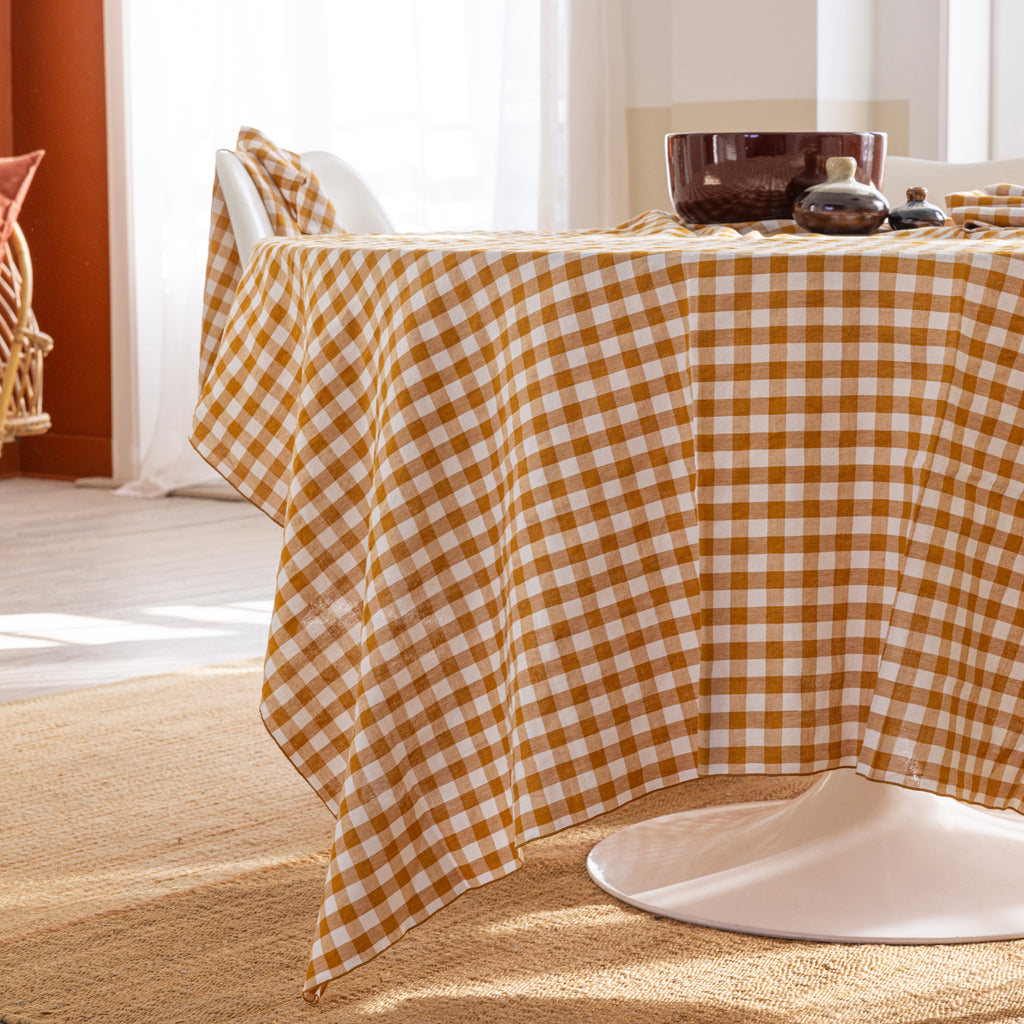 Blanc Cerise – Passion Vichy - Nappe - Curcuma Bourdon Ton Sur Ton