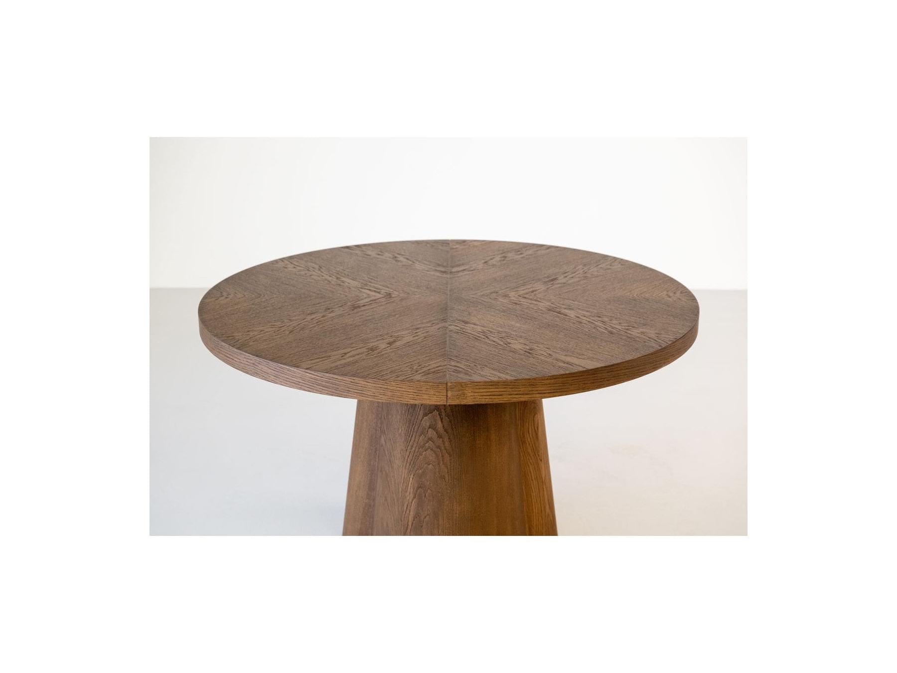 Sugiton - Conjunto con mesa de comedor redonda extensible de 130 a 180 cm + lote de sillas Bastide en chapa de roble macizo - Lote de 4 sillas