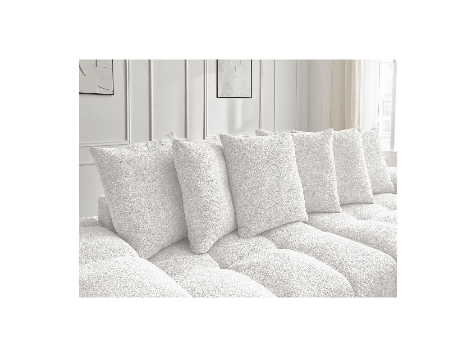 Anakin - Fixed Straight 3-Seater Sofa - Bouclé Fabric - 6 Cushions