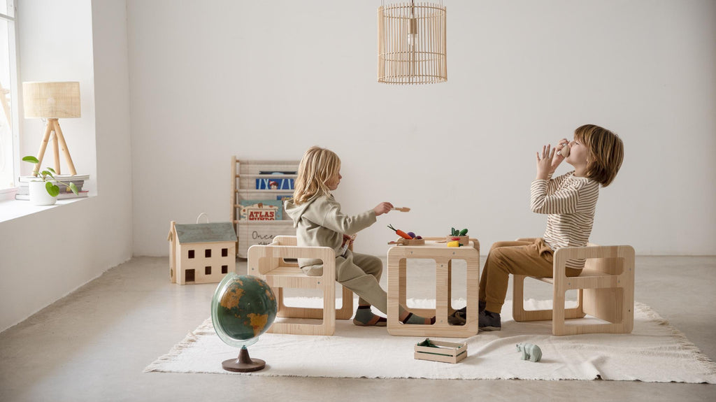 Set Di 2 Sedie/Tavoli Montessori - Naturale