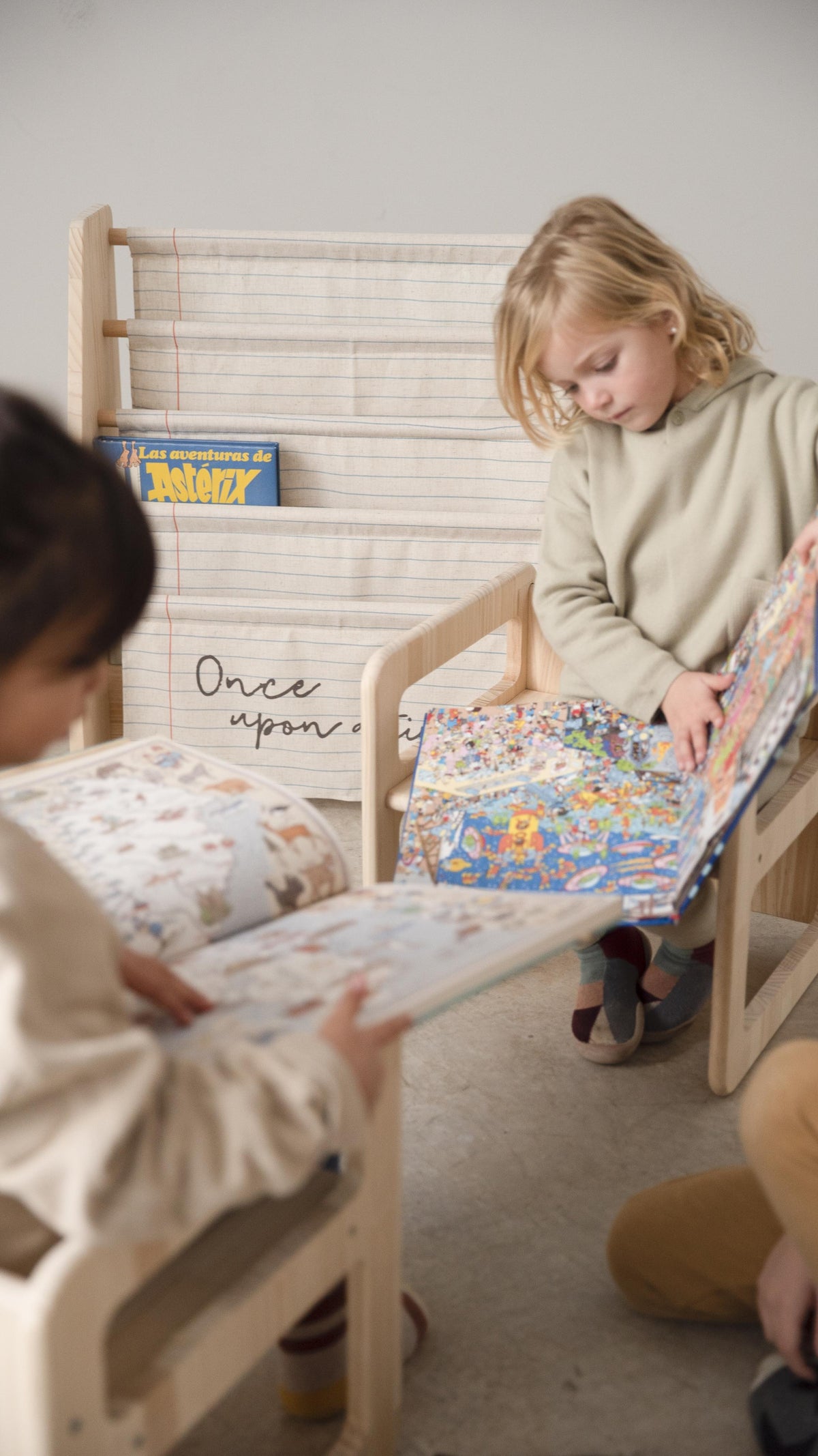 Set Di 2 Sedie/Tavoli Montessori - Naturale