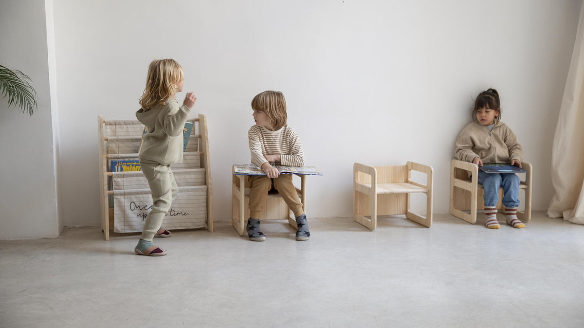 Set Di 2 Sedie/Tavoli Montessori - Naturale