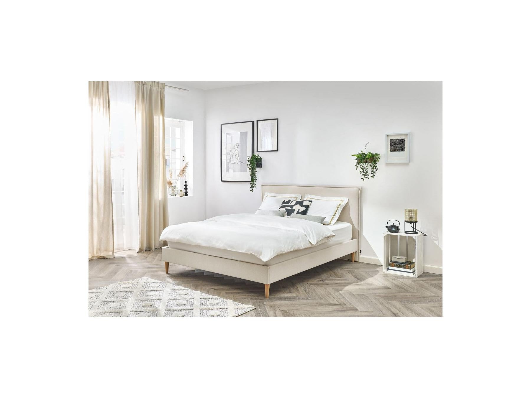 Sary - Cama con lamas macizas - Patas de madera natural