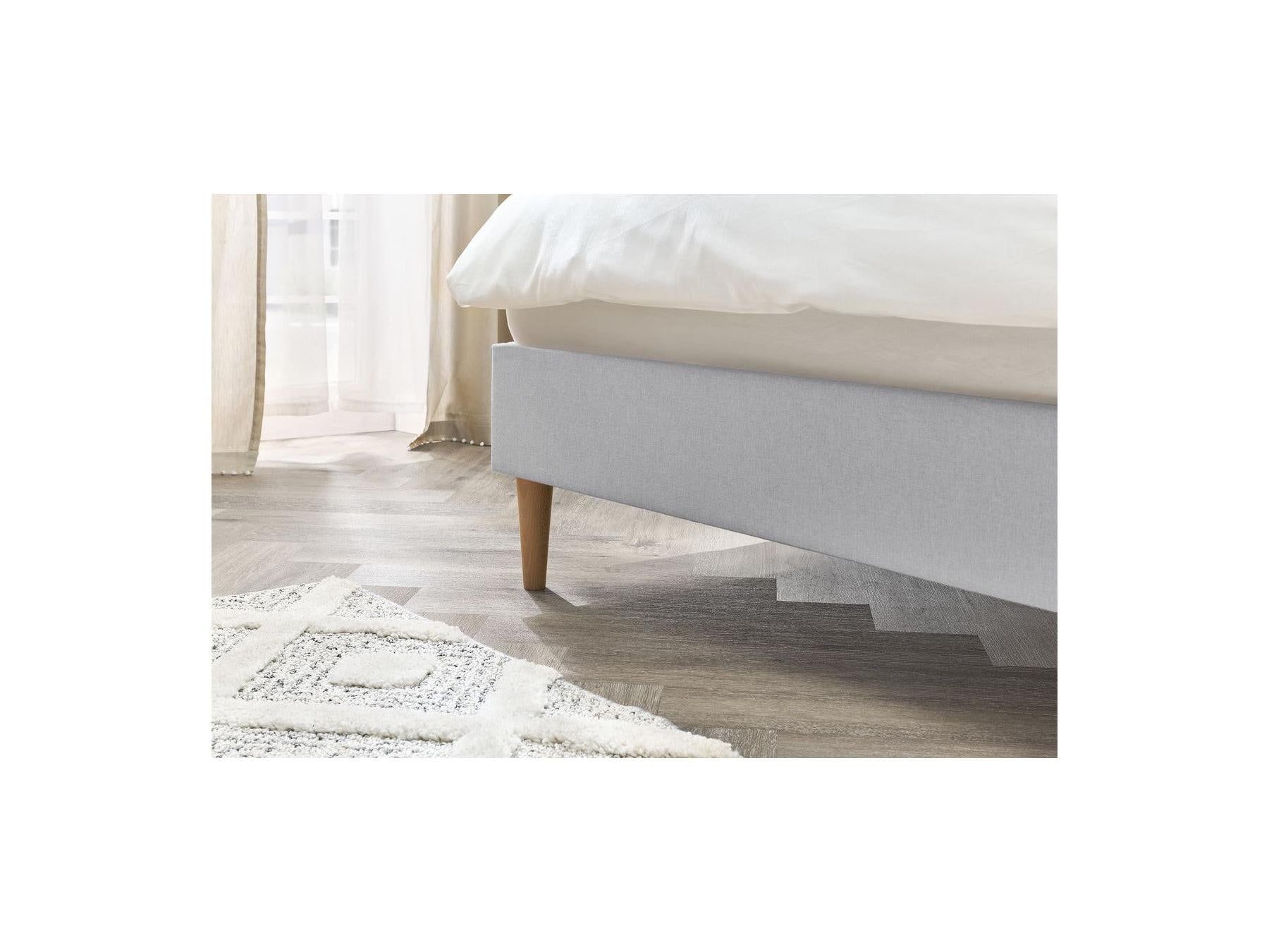 Sary - Cama con lamas macizas - Patas de madera natural