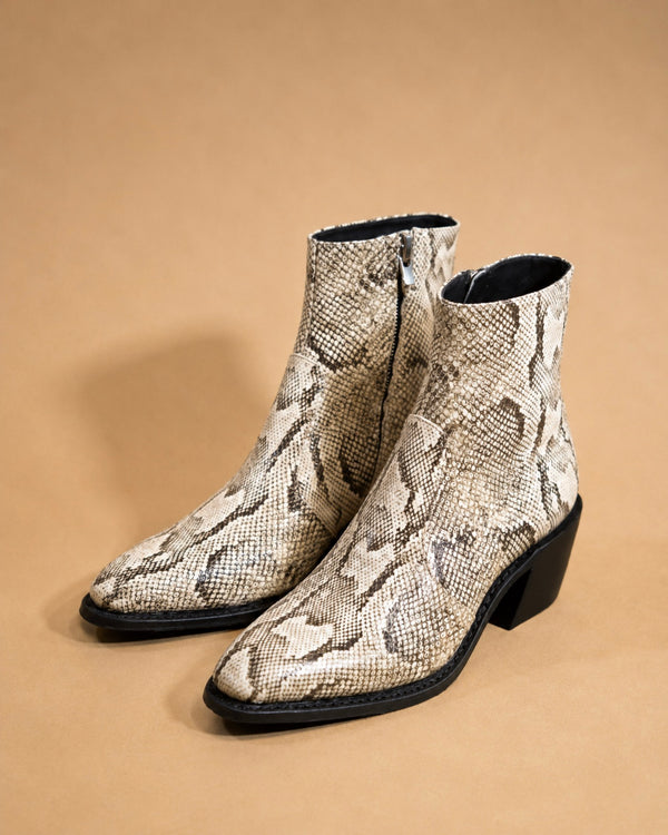 Zoe In Roccia Python Leather