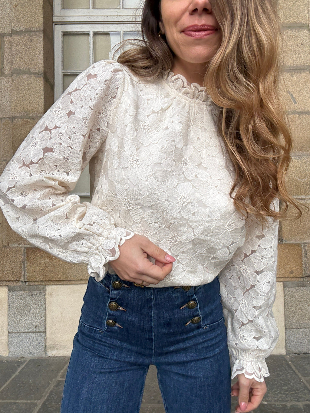 Blouse En Dentelle Écrue Alma