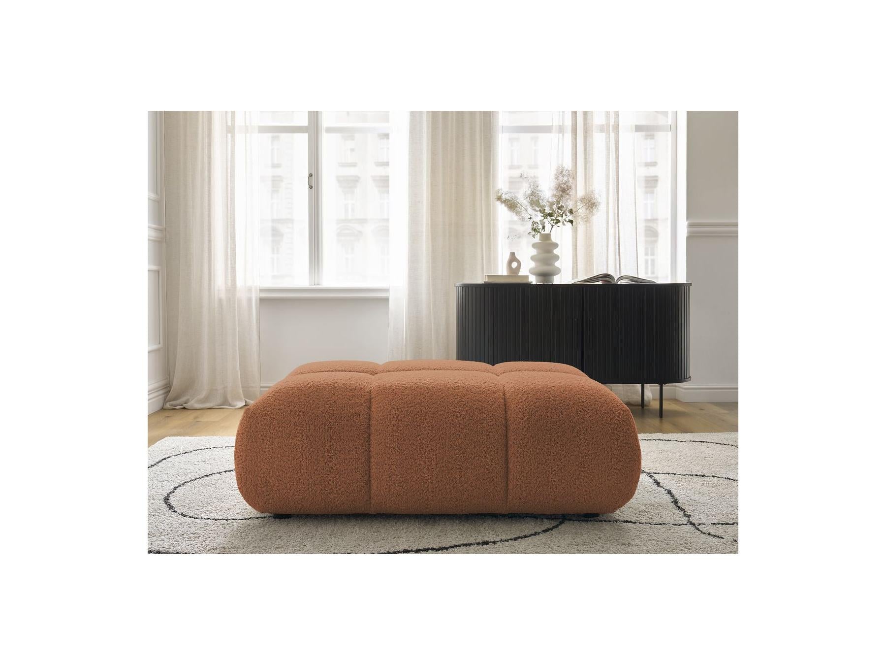 Alya - Pouffe - Bouclé Fabric