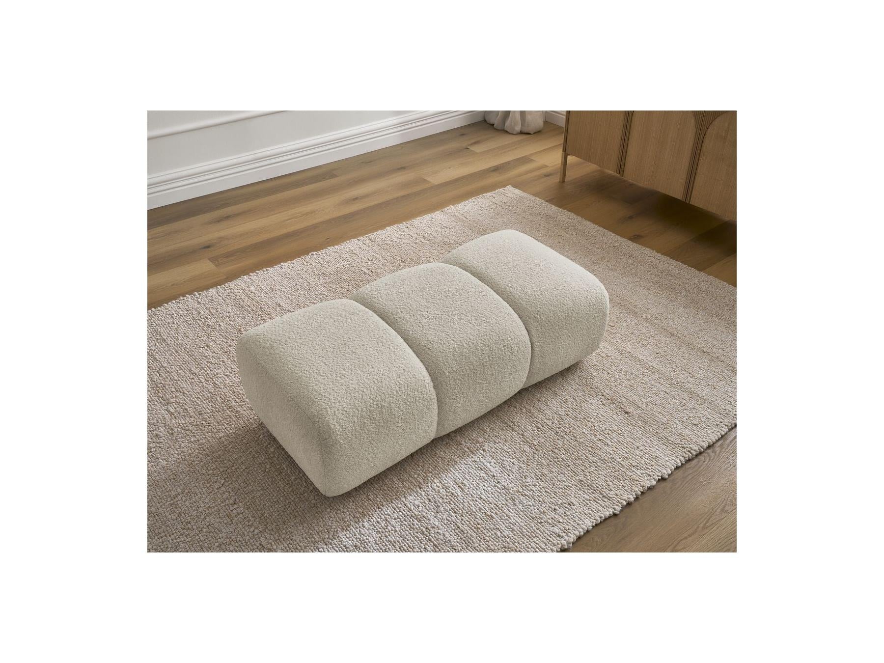 Pamira - Pouffe - Bouclé Fabric