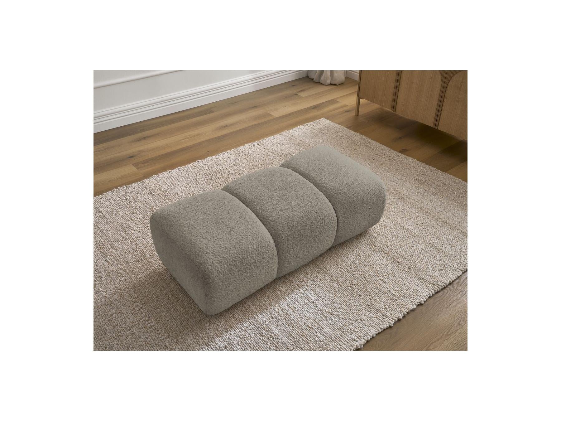 Pamira - Pouffe - Bouclé Fabric