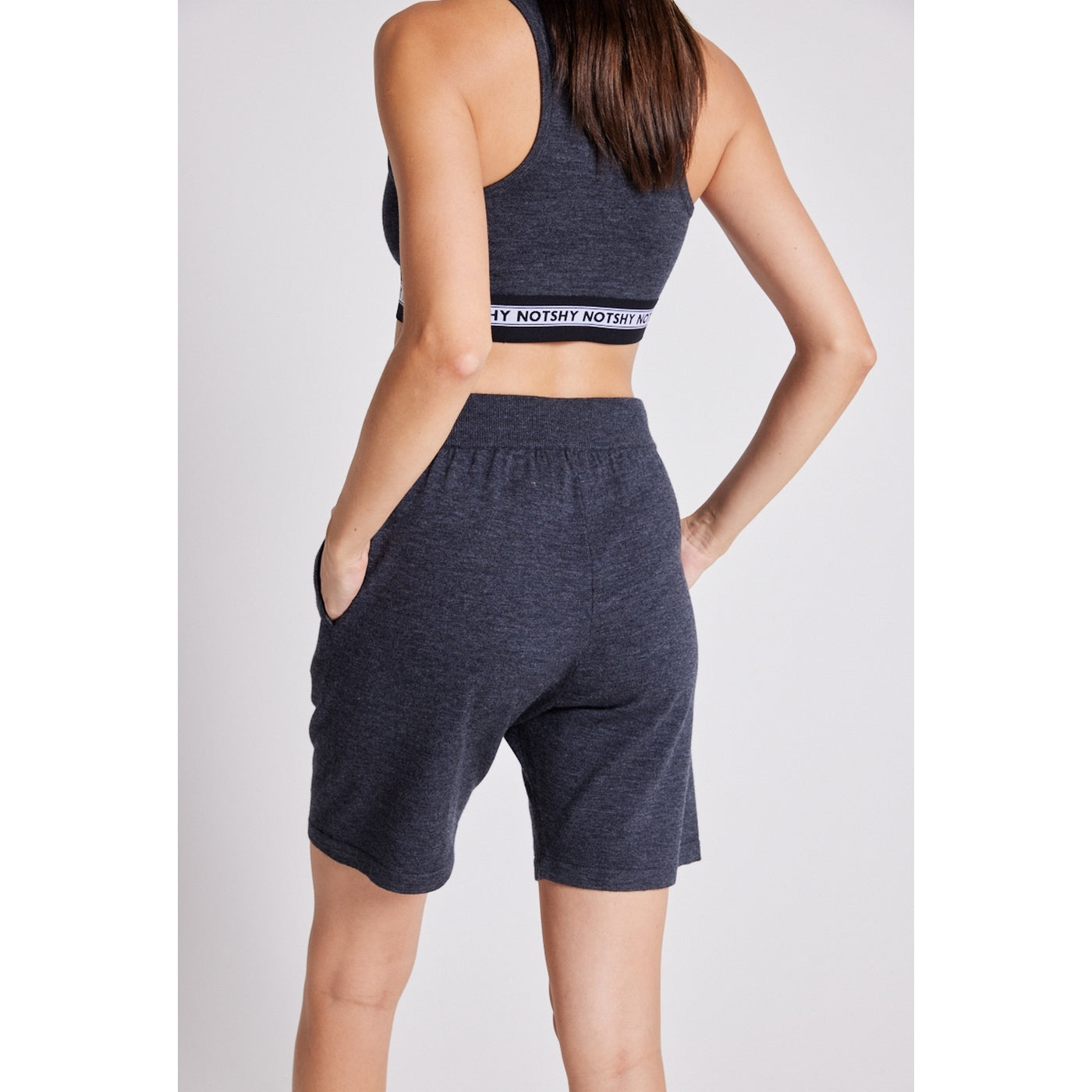 Short Laine Ali - Charcoal Fume