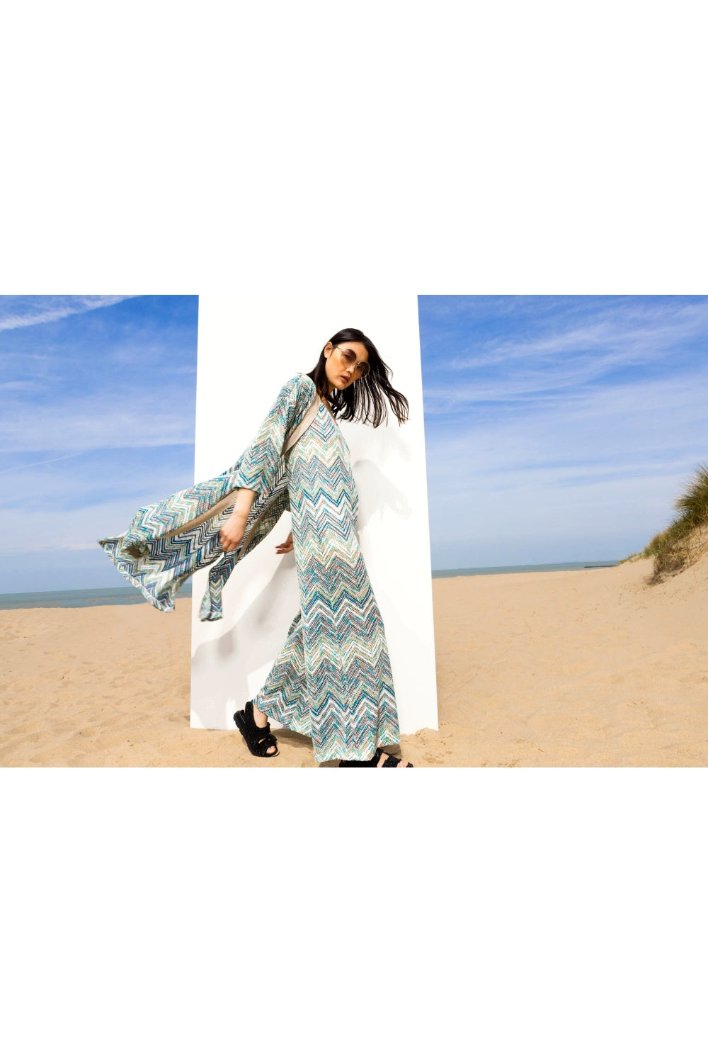 The Maggie Zigzag Blue Kimono