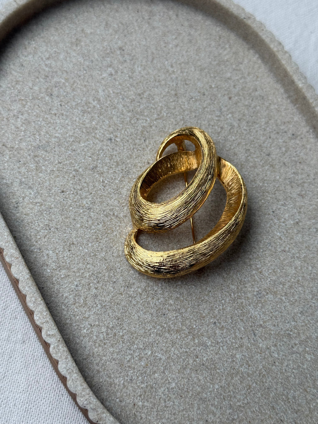 Vintage Brooch - Brushed Spiral