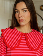 T-Shirt in Rot & Rosa Popi