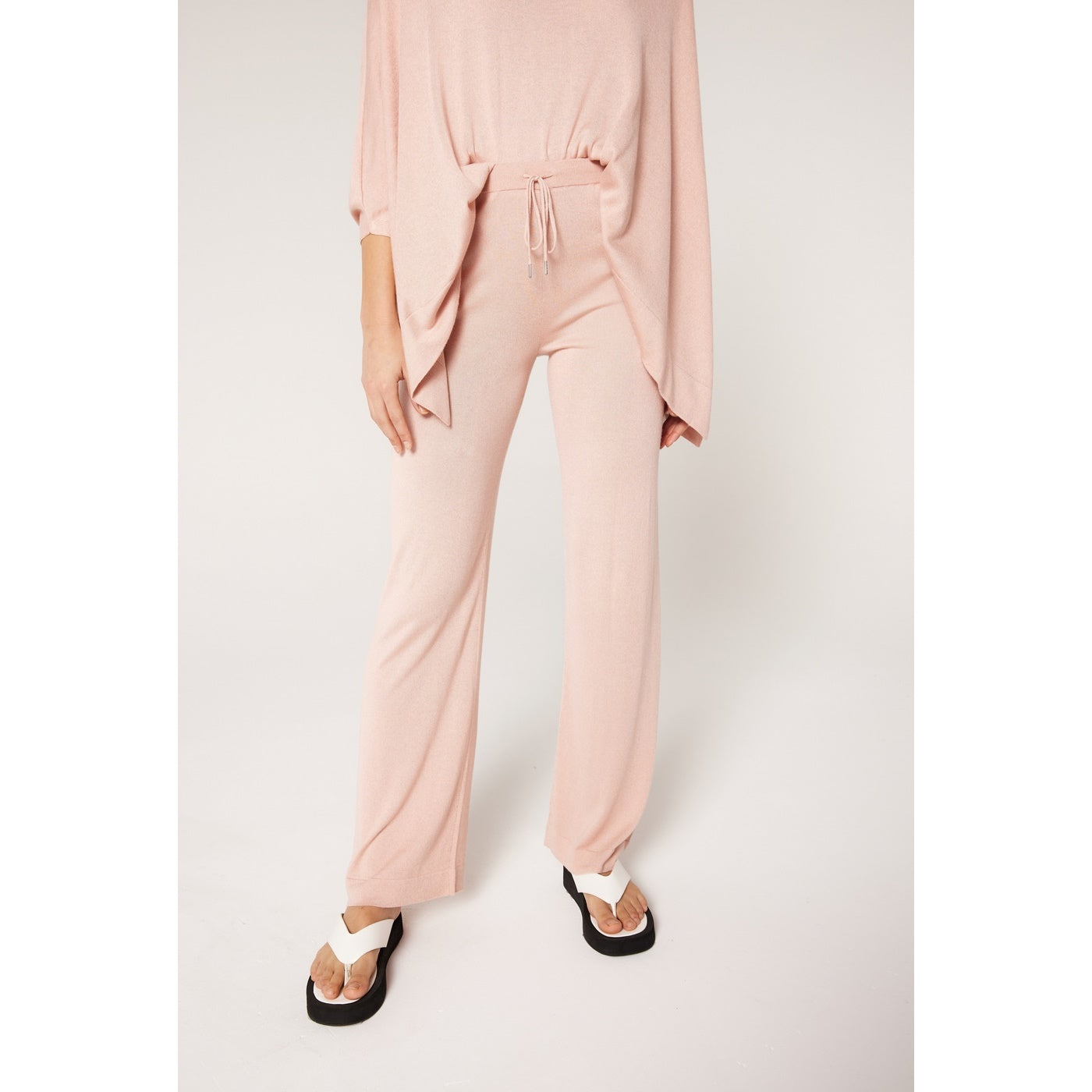NOTSHY - Joggers Kwanita de seda y cachemira - Delicate Petale