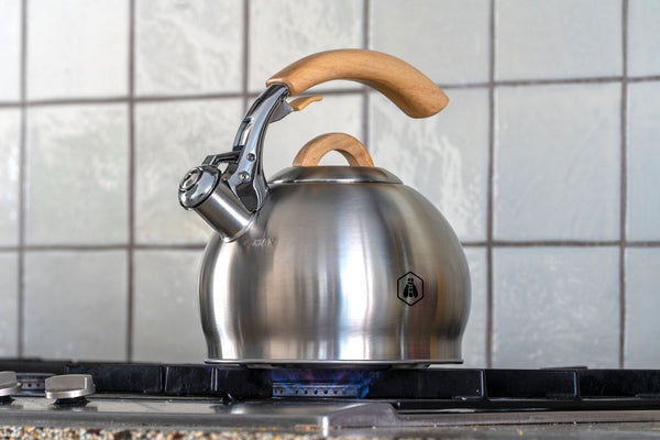 Hervidor Silbador 3 L - Mango De Madera - Para Todo Tipo De Fuegos